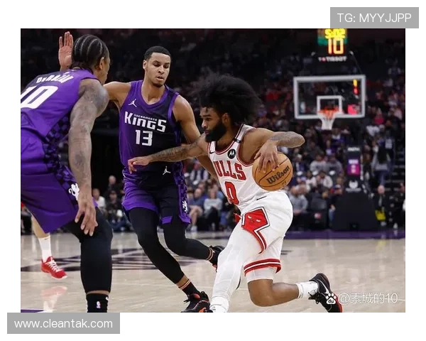 今天NBA精彩对决回顾 赛场上激烈碰撞与绝妙进攻瞬间精彩呈现 今天NBA精彩对决回顾 赛场上激烈碰撞与绝妙进攻瞬间精彩呈现